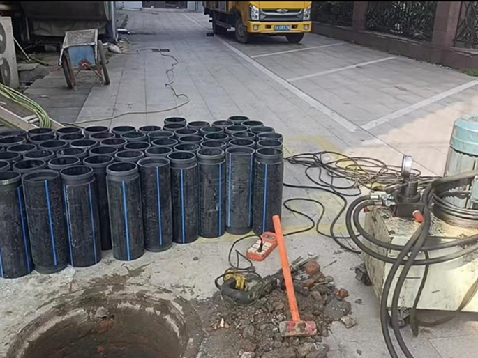 唐山镇PE置换管厂家 DN315置换管 非开挖管短管置换